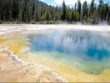 volcanic crater beneath Yellowstone